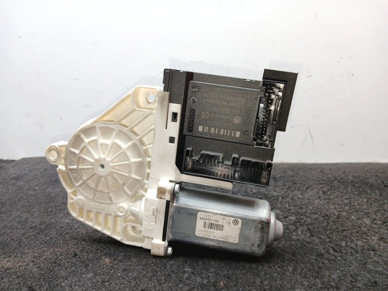 Recambio de motor elevalunas delantero derecho para volkswagen passat b6 (3c2) 2.0 tdi 16v referencia OEM IAM 1K0959702K - 98085