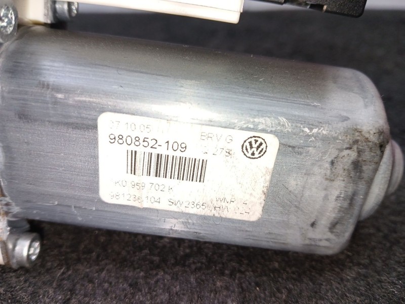 Recambio de motor elevalunas delantero derecho para volkswagen passat b6 (3c2) 2.0 tdi 16v referencia OEM IAM 1K0959702K - 98085