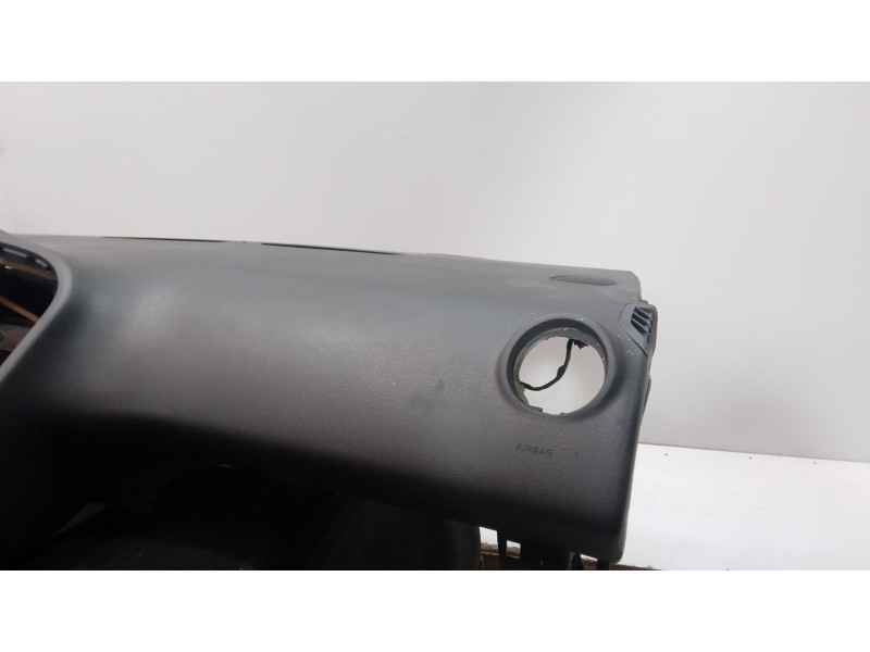 Recambio de salpicadero para peugeot 5008 (0u_, 0e_) 1.6 hdi referencia OEM IAM 9685481677 - 9685506177  NEGRO