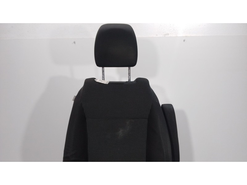 Recambio de asiento delantero derecho para peugeot 5008 (0u_, 0e_) 1.6 hdi referencia OEM IAM  TELA 