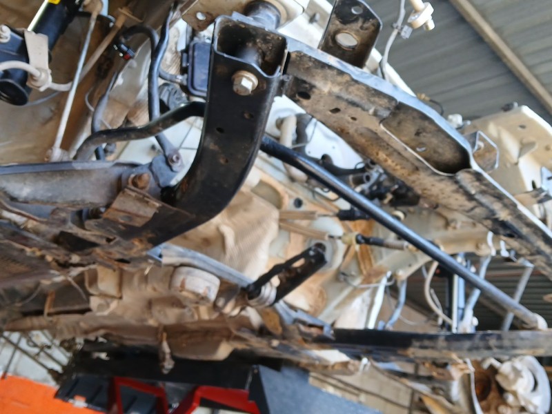 Recambio de puente delantero para dacia duster (hm_) 1.5 dci 115 4x4 referencia OEM IAM   