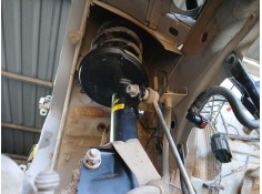 Recambio de amortiguador delantero derecho para dacia duster (hm_) 1.5 dci 115 4x4 referencia OEM IAM    2