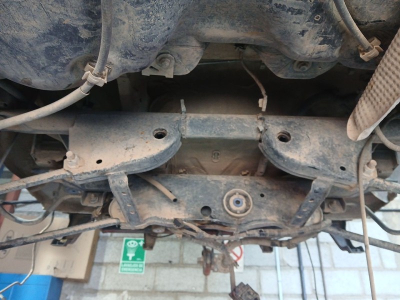 Recambio de puente trasero para dacia duster (hm_) 1.5 dci 115 4x4 referencia OEM IAM   