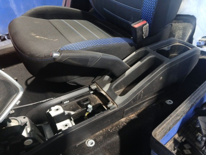 Recambio de palanca freno de mano para dacia duster (hm_) 1.5 dci 115 4x4 referencia OEM IAM   