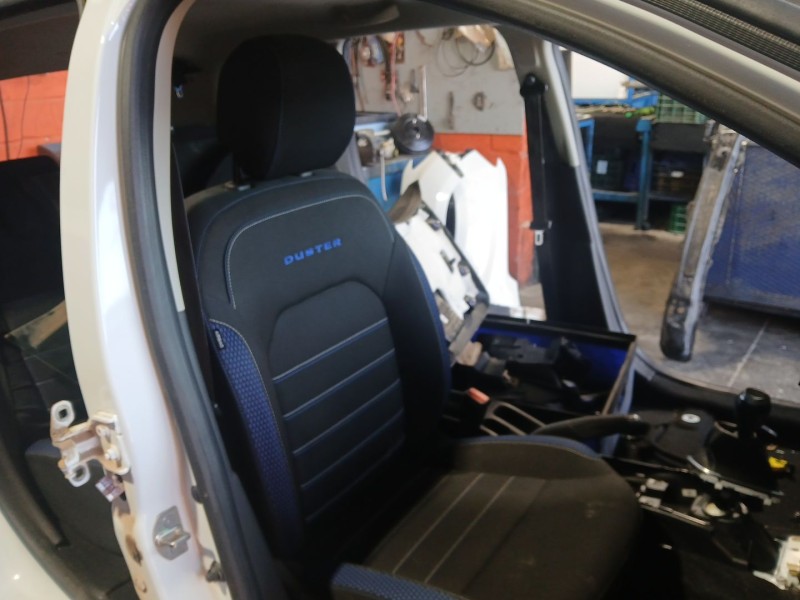 Recambio de asiento delantero derecho para dacia duster (hm_) 1.5 dci 115 4x4 referencia OEM IAM   