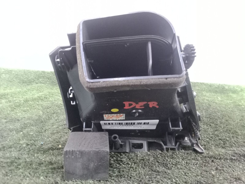 Recambio de aireador delantero derecho para bmw x6 (e71, e72) xdrive 30 d referencia OEM IAM 716180404  