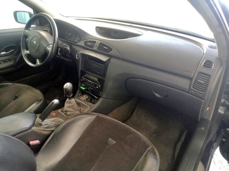 renault laguna ii (bg0/1_) del año 2004