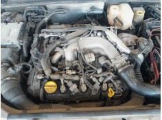 Recambio de despiece motor para opel signum hatchback (z03) 3.0 v6 cdti (f48) referencia OEM IAM   