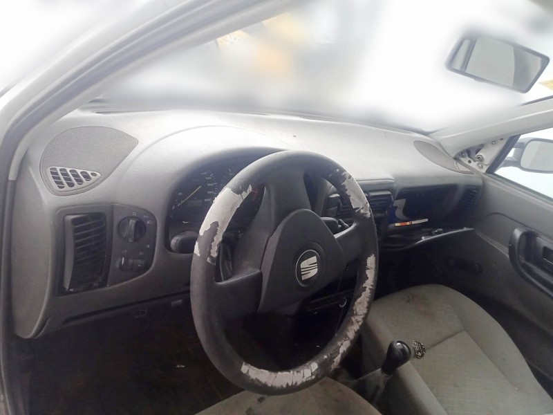 seat inca (6k9) del año 2002