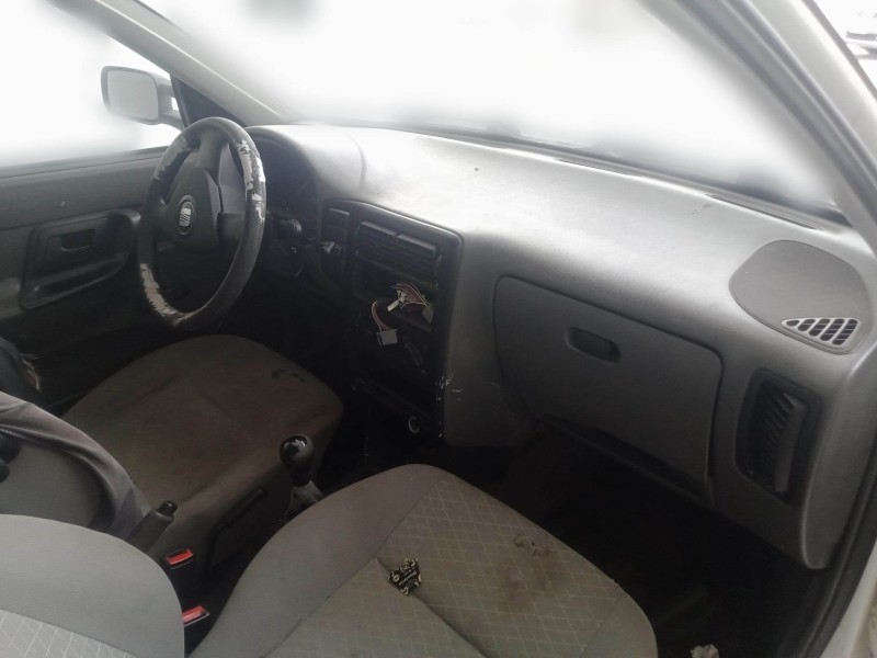 seat inca (6k9) del año 2002