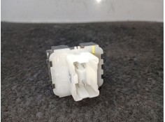 Recambio de mando elevalunas delantero izquierdo para dacia duster (hm_) 1.5 dci 115 4x4 referencia OEM IAM 254112588R - 1051992 2