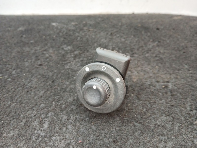 Recambio de mando retrovisor para dacia duster (hm_) 1.5 dci 115 4x4 referencia OEM IAM 2557145492 VALEO 