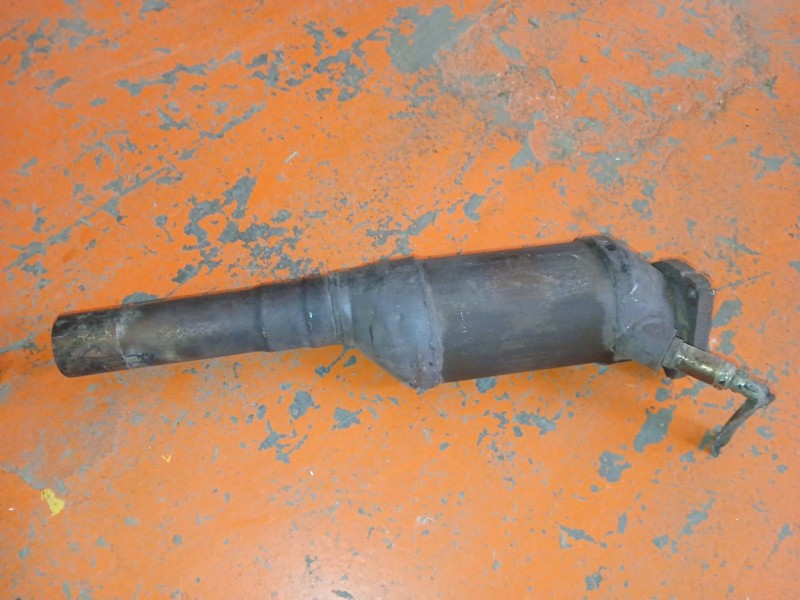 Recambio de catalizador para volkswagen golf iii (1h1) 1.6 referencia OEM IAM 103R001650  