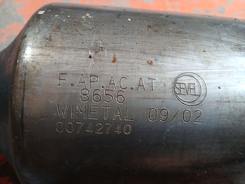 Recambio de catalizador para peugeot expert furgoneta (222) 1.9 d 70 referencia OEM IAM 00742740 - 8656  