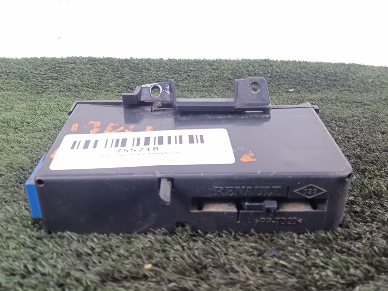 Recambio de conmutador de arranque para renault espace iv (jk0/1_) 1.9 dci (jk0u) referencia OEM IAM  TARJETERO+TARJETA 1.CONECT