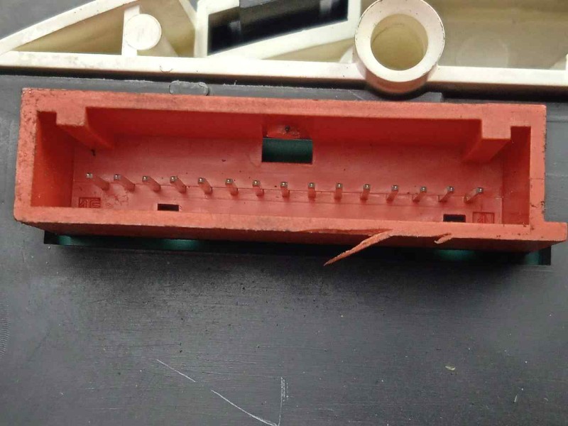 Recambio de cuadro instrumentos para renault vel satis (bj0) 2.2 dci turbodiesel referencia OEM IAM 8200263365  