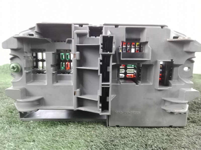 Recambio de caja reles / fusibles para bmw x6 (e71, e72) xdrive 30 d referencia OEM IAM 518953039A - 914511501  