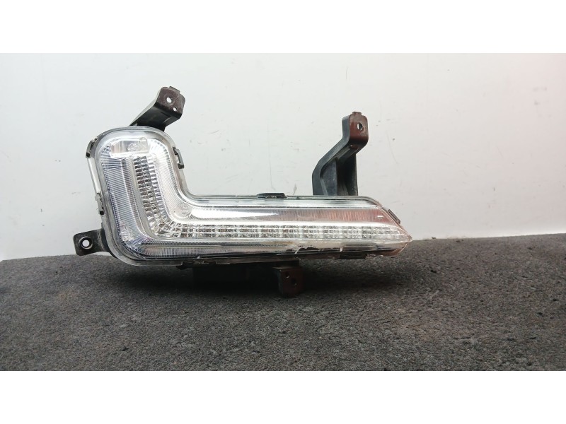 Recambio de piloto delantero derecho para hyundai tucson (tl, tle) 1.6 gdi referencia OEM IAM 92208D7500 LUZ DIURNA 