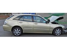 Recambio de puerta trasera derecha para lexus is200 (gxe10) sport cross referencia OEM IAM   