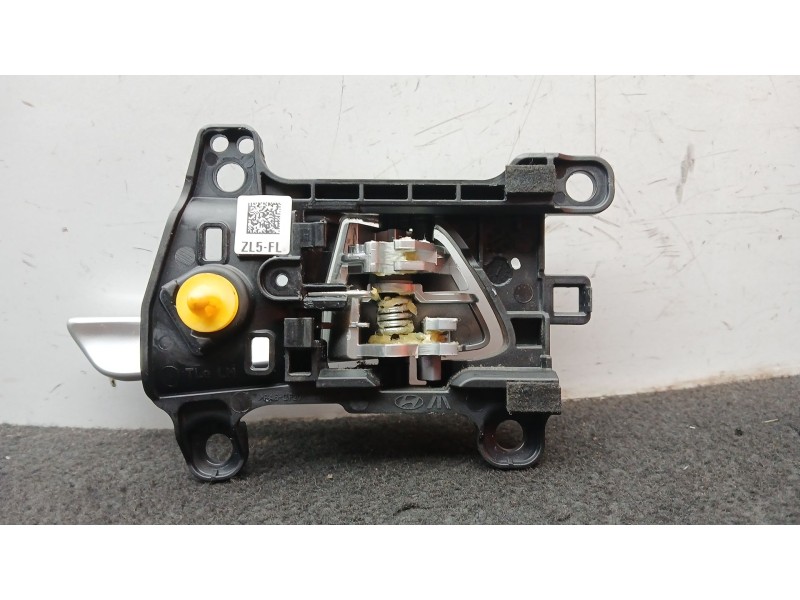 Recambio de maneta interior delantera izquierda para hyundai tucson (tl, tle) 1.6 gdi referencia OEM IAM ZL5FL  