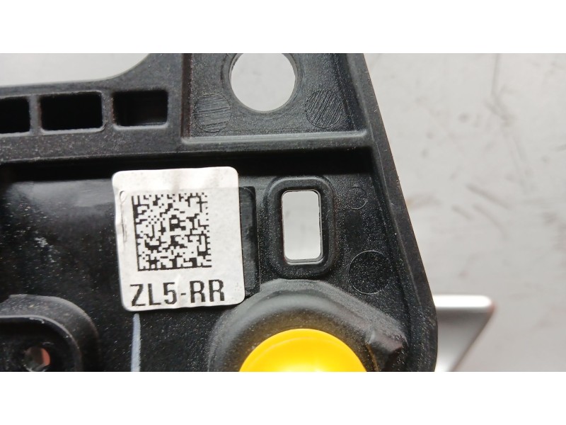 Recambio de maneta interior trasera derecha para hyundai tucson (tl, tle) 1.6 gdi referencia OEM IAM ZL5RR  
