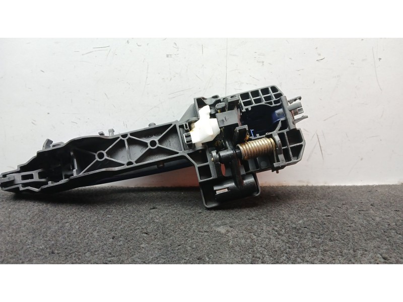 Recambio de maneta exterior delantera derecha para hyundai tucson (tl, tle) 1.6 gdi referencia OEM IAM . AZUL 