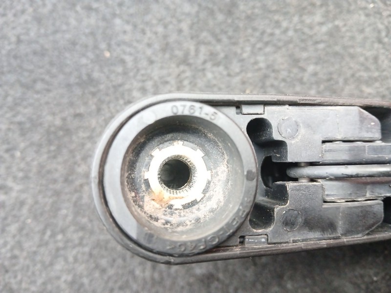 Recambio de brazo limpia trasero para hyundai tucson (tl, tle) 1.6 gdi referencia OEM IAM .  