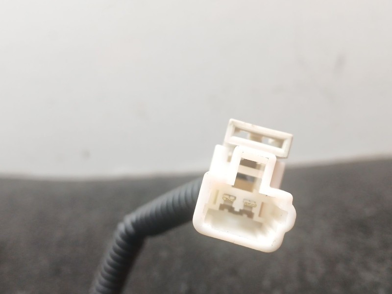 Recambio de enganche cinturon delantero izquierdo para hyundai tucson (tl, tle) 1.6 gdi referencia OEM IAM 88830D7000 - 63040090