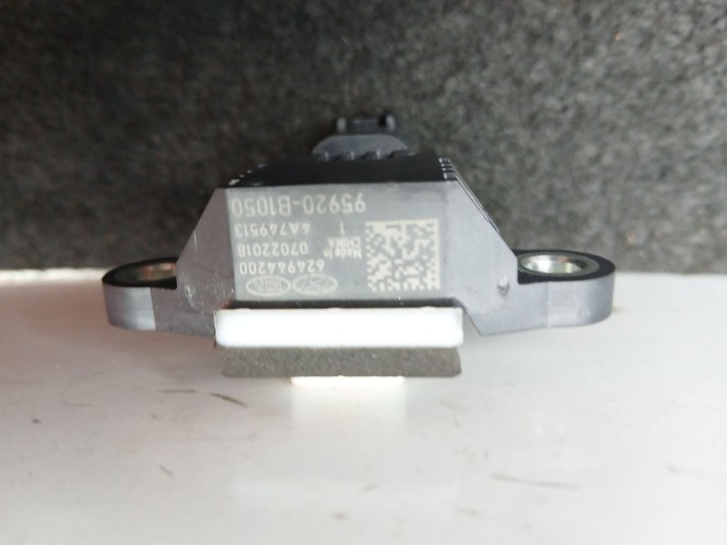 Recambio de sensor impacto airbag para hyundai tucson (tl, tle) 1.6 gdi referencia OEM IAM 95920B1050 - 624944200  