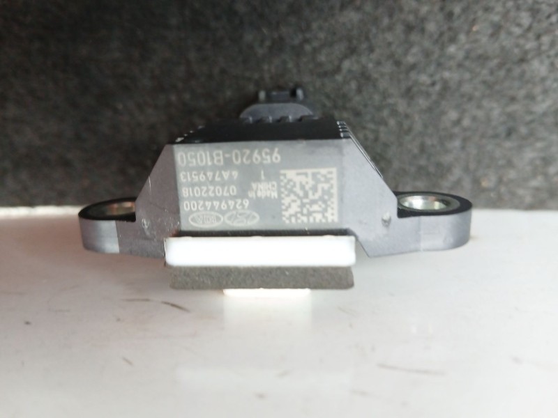 Recambio de sensor impacto airbag para hyundai tucson (tl, tle) 1.6 gdi referencia OEM IAM 95920B1050 - 624944200  
