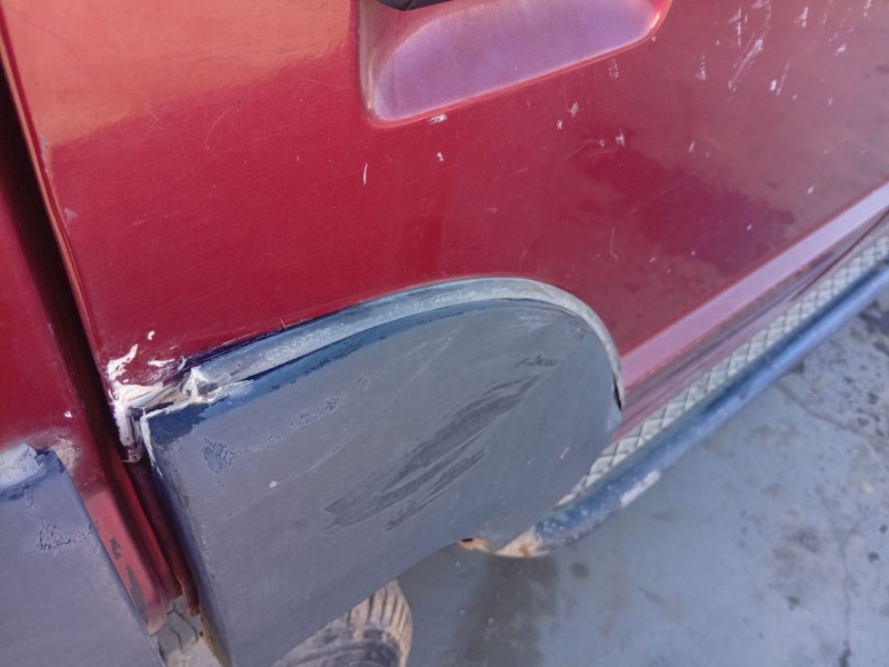 Recambio de puerta trasera derecha para tata 207 sumo 1.9 td referencia OEM IAM   