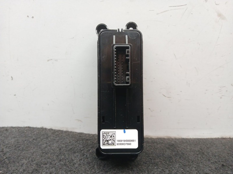 Recambio de mando multifuncion para hyundai tucson (tl, tle) 1.6 gdi referencia OEM IAM 1809190000651 - 93300D7550  