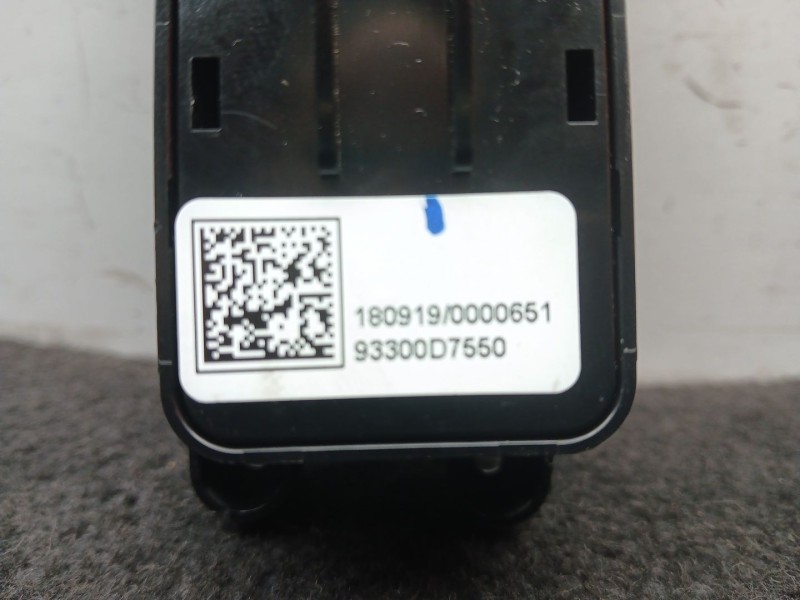 Recambio de mando multifuncion para hyundai tucson (tl, tle) 1.6 gdi referencia OEM IAM 1809190000651 - 93300D7550  