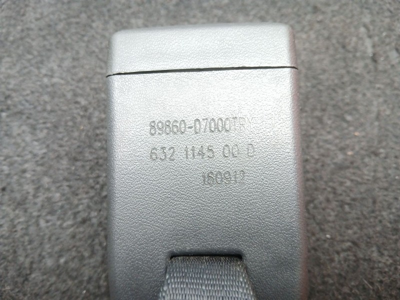 Recambio de enganche cinturon trasero izquierdo para hyundai tucson (tl, tle) 1.6 gdi referencia OEM IAM 89860D7000TRY - 6321145