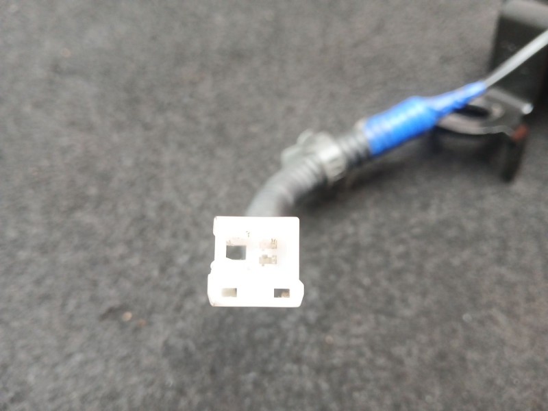 Recambio de enganche cinturon trasero derecho para hyundai tucson (tl, tle) 1.6 gdi referencia OEM IAM 89840D7000 - 630401800C  