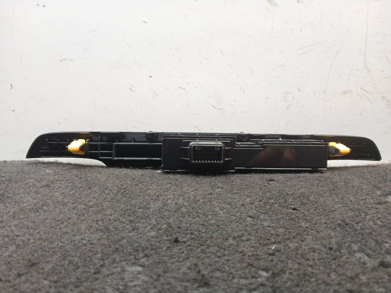 Recambio de warning para hyundai tucson (tl, tle) 1.6 gdi referencia OEM IAM 93700D7000 - 3D13601000  