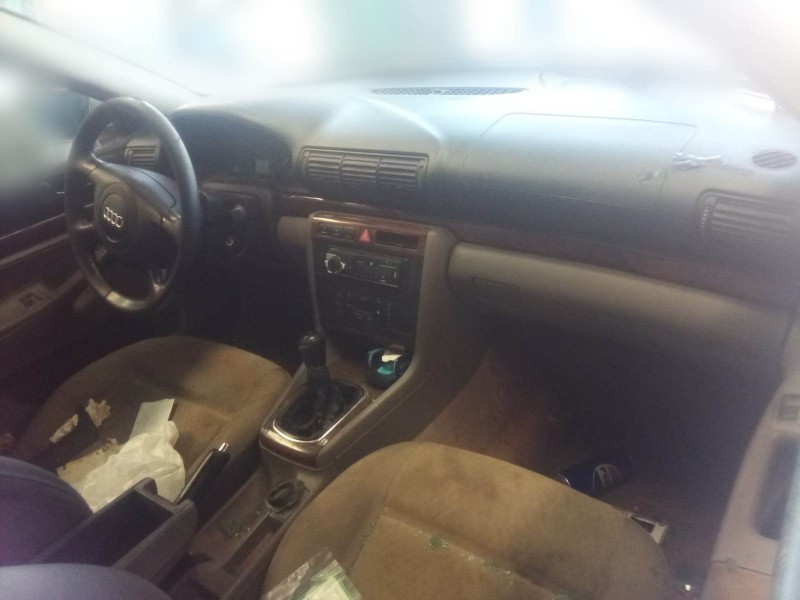 audi a4 b5 (8d2) del año 2003