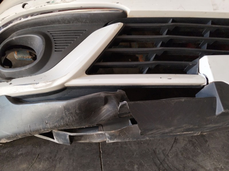 Recambio de paragolpes delantero para renault scénic iv (j9_) 1.3 tce 140 referencia OEM IAM BLANCO  