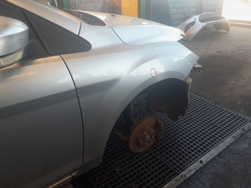 Recambio de aleta delantera derecha para ford focus ii (da_, hcp, dp) 1.6 tdci referencia OEM IAM   
