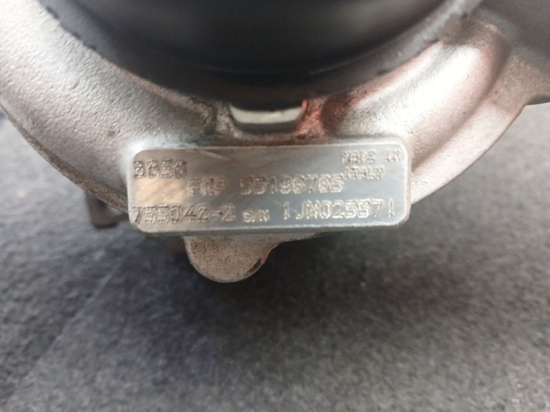 Recambio de turbocompresor para opel vectra c (z02) 1.9 cdti (f69) referencia OEM IAM 55196765 GARRETT 