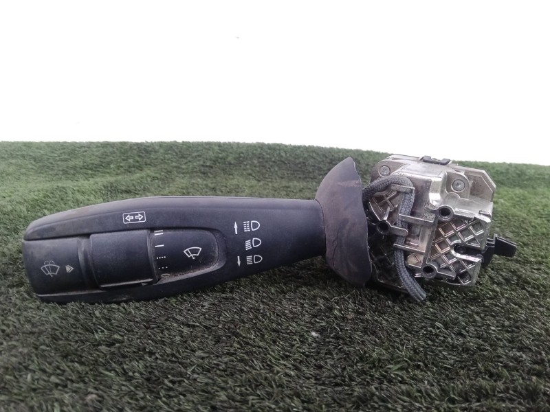 Recambio de mando limpia para mercedes-benz atego 1321 ls 4x2 referencia OEM IAM A0095453624 4.PINES TRW