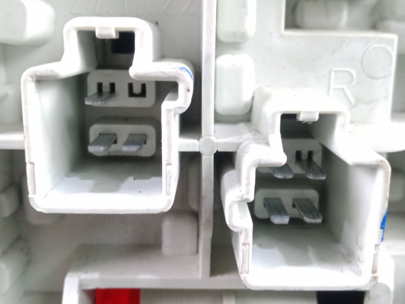 Recambio de piloto trasero derecho para volvo s40 ii (544) d2 referencia OEM IAM 27171404 07-12 