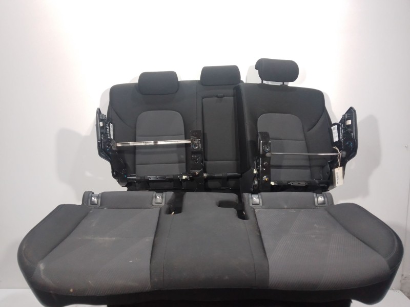 Recambio de asientos traseros para hyundai tucson (tl, tle) 1.6 gdi referencia OEM IAM  TELA 