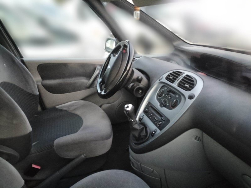 citroën xsara picasso (n68) del año 2005