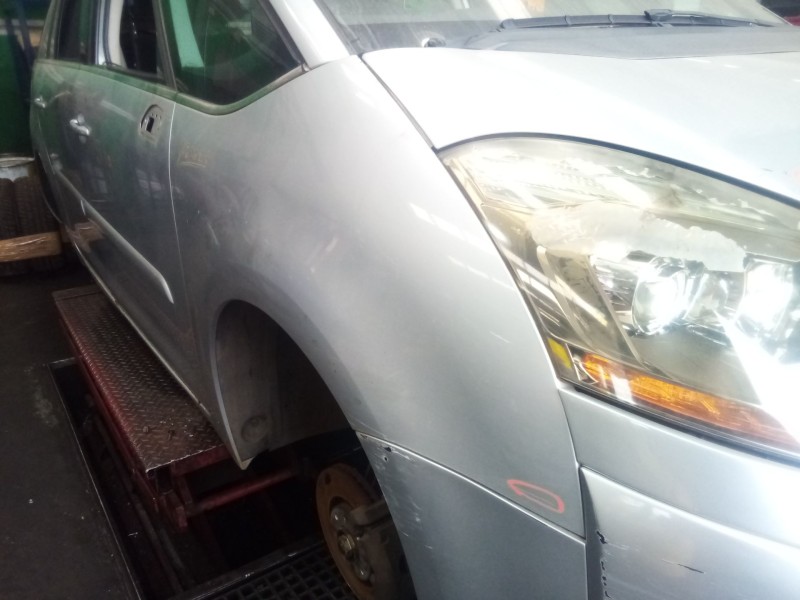 Recambio de aleta delantera derecha para citroën c4 grand picasso i (ua_) 1.6 hdi referencia OEM IAM   