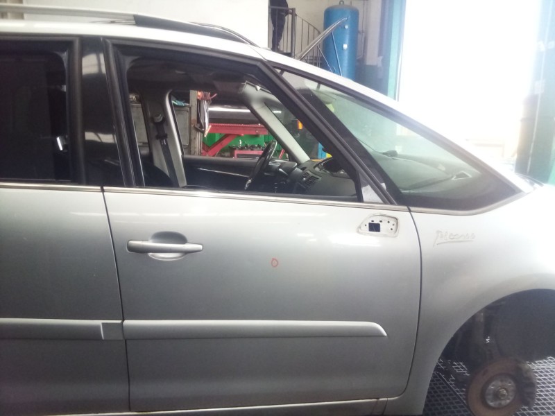 Recambio de puerta delantera derecha para citroën c4 grand picasso i (ua_) 1.6 hdi referencia OEM IAM   