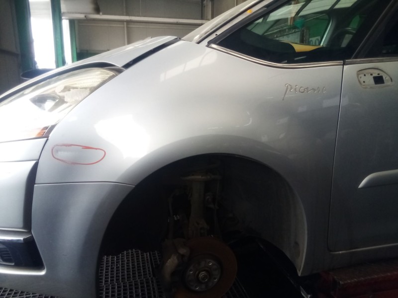 Recambio de aleta delantera izquierda para citroën c4 grand picasso i (ua_) 1.6 hdi referencia OEM IAM   