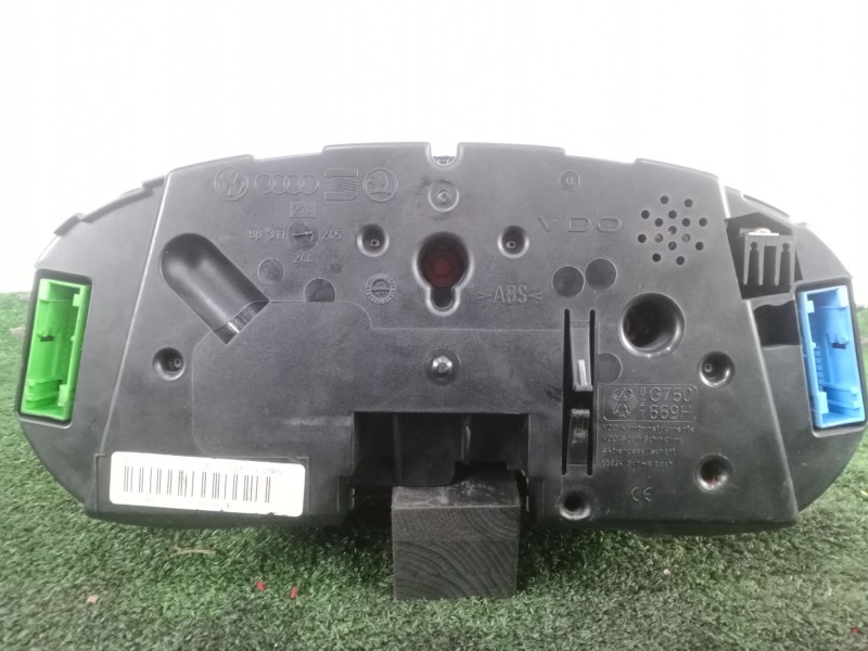 Recambio de cuadro instrumentos para audi a3 (8l1) 1.9 tdi referencia OEM IAM 8L0919860B - 110008778005 2.CONECTORES 
