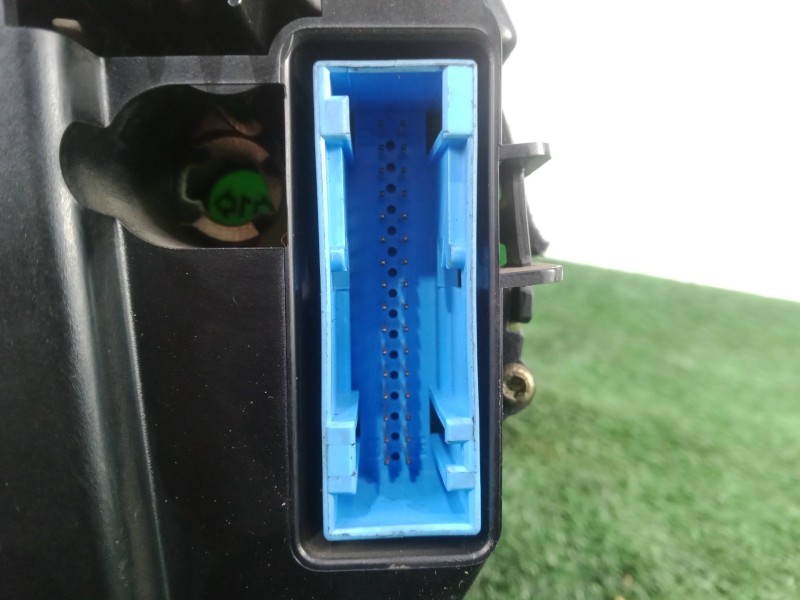 Recambio de cuadro instrumentos para audi a3 (8l1) 1.9 tdi referencia OEM IAM 8L0919860B - 110008778005 2.CONECTORES 