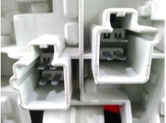 Recambio de piloto trasero izquierdo para volvo s40 ii (544) d2 referencia OEM IAM 307633492 07-12 